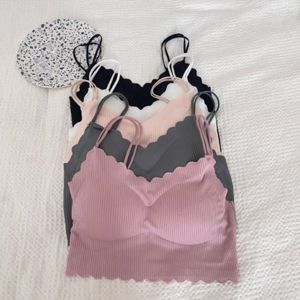 Romantic Floral Lace Trim Cropped Tank Top